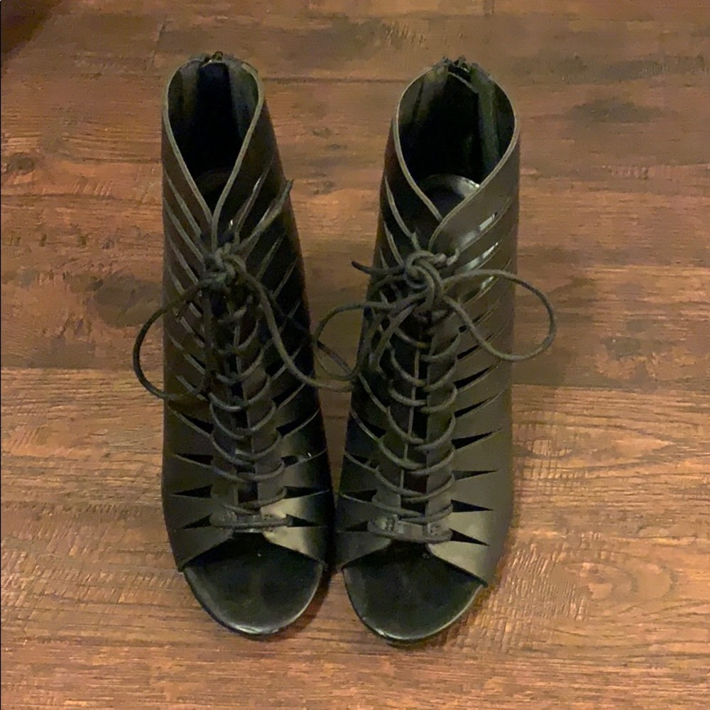 Black TieUp Heels